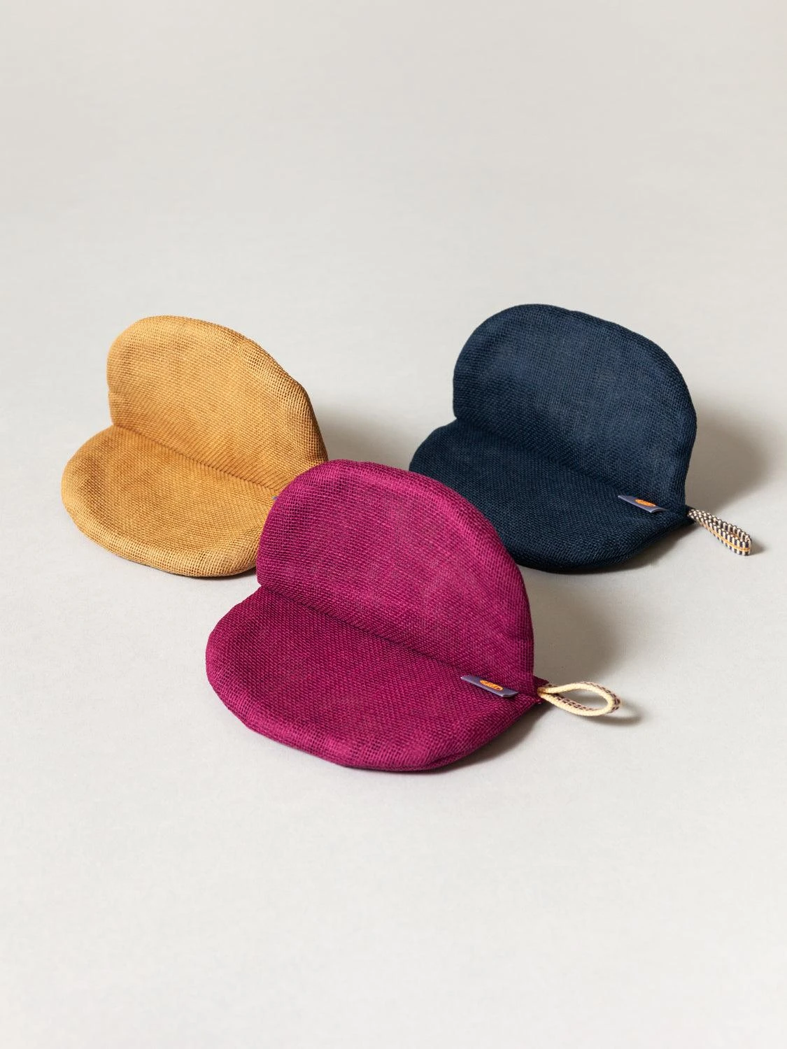 Caya Pot Holder 4 Caya Pot Holder - Image 2