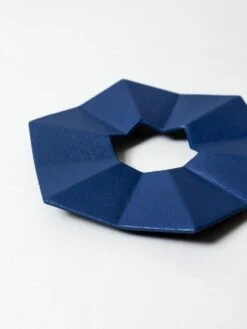 Iwachu Cast Iron Trivet - Origami Blue -Rikumo Iwachu Cast Iron Trivet Origami Blue 3