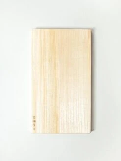 Paulownia Cutting Board 11 Paulownia Cutting Board -Rikumo Kiriya Tanaka Co Paulownia Cutting Board Large 1