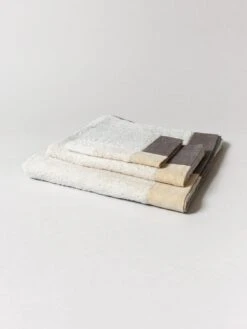 Palette Towel -Rikumo Kontex Palette Towel Yellow Brown 1