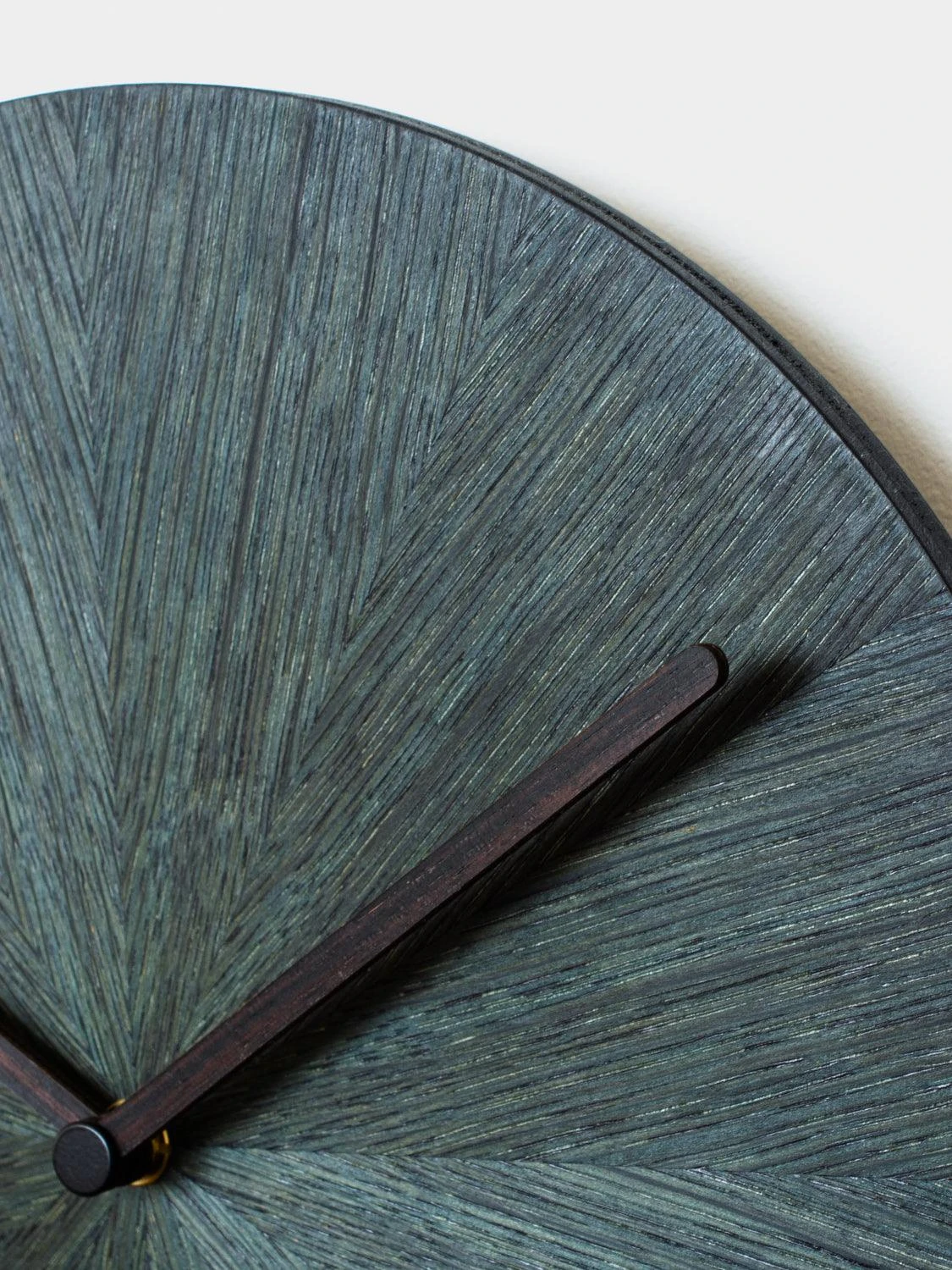 Rays Wall Clock 6 Rays Wall Clock - Image 4