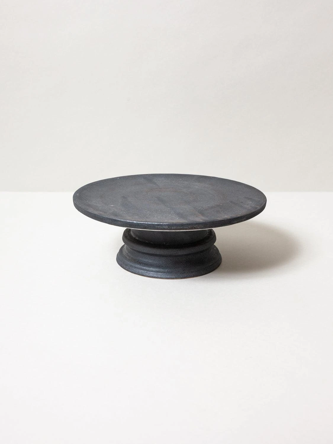 Mishim Cake Pedestal 6 Mishim Cake Pedestal - Image 4