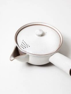 Nankei Banko Yaki Teapot -Rikumo Nankei Pottery Co Ltd Nankei Banko Yaki Tea Pot White 3