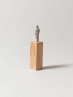 Olectronica Wooden Statuette - Natural -Rikumo Olectronica Wooden Statuette Natural B 3