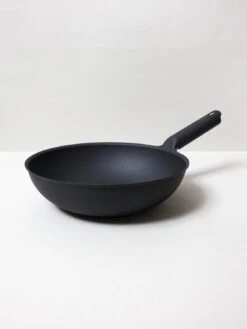 SSC Featherweight Cast Iron Wok