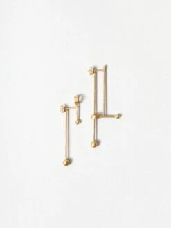 SUNn On-Off Earrings -Rikumo SUN On Off Earring 18kt Gold 2