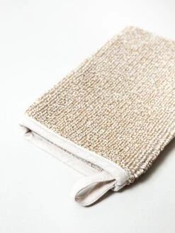 Sasawashi Deep Exfoliating Body Scrub Mitt -Rikumo Sasawashi Deep Exfoliating Body Scrub Mitt 2