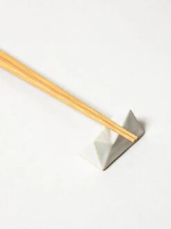 Iceberg Chopstick Rest 9 Iceberg Chopstick Rest -Rikumo Tojikitonya Iceberg Chopstick Rest White 1