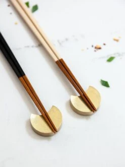 Urushi Slim Chopsticks 23 Urushi Slim Chopsticks -Rikumo Yamachiku Urushi Slim Chopsticks Lifestyle 7